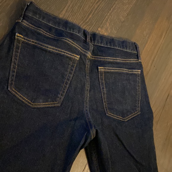 Old Navy Straight Fit Blue Jeans - Picture 4 of 4